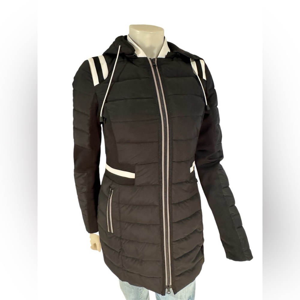 Point Zero Zip Front Hooded Puffer Jacket